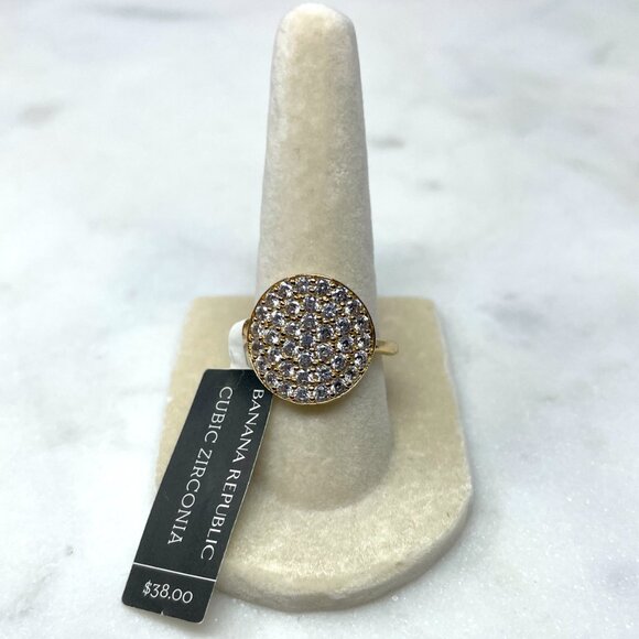 Banana Republic NWT Cubic Zirconia Faux Diamond Disk Gold Ring, Size 7 - Picture 2 of 8